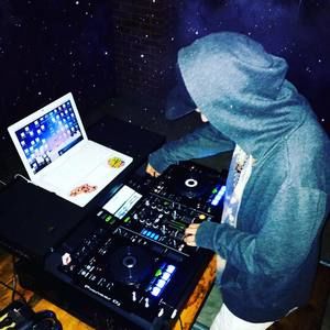 Meet your Posher, Jerry